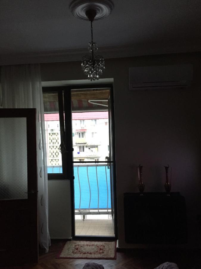 Apartment Rusudan Batumi Bagian luar foto