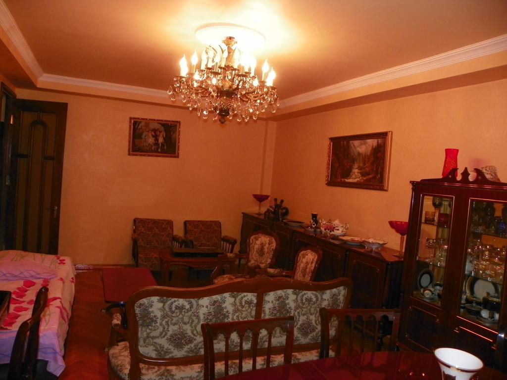 Apartment Rusudan Batumi Ruang foto