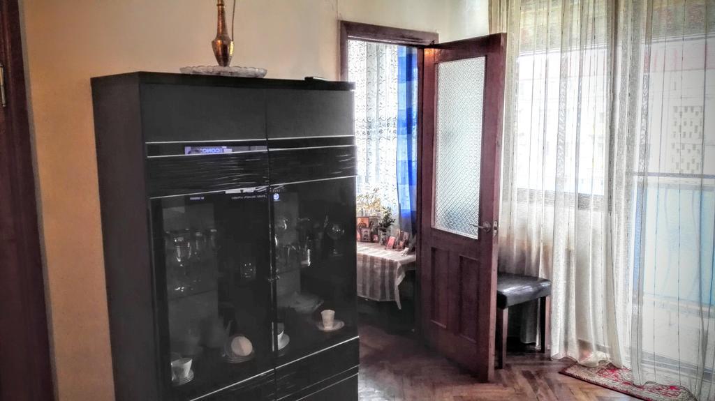 Apartment Rusudan Batumi Bagian luar foto