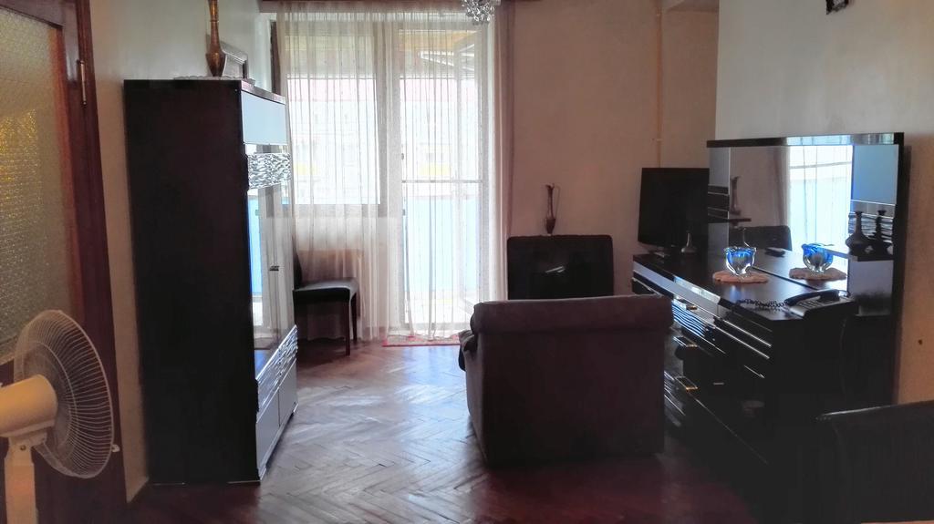 Apartment Rusudan Batumi Bagian luar foto