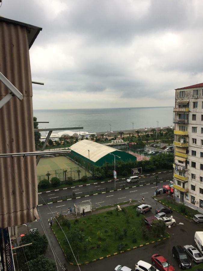 Apartment Rusudan Batumi Bagian luar foto